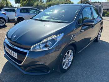 Used Peugeot 208 2016 for sale - 74736804: Photo