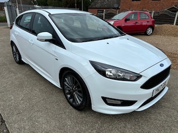 2017 - 1.0 EcoBoost 125 ST-Line 5dr
