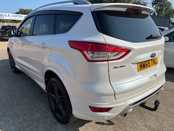 Used Ford Kuga 2015 for sale - 79251752: Photo