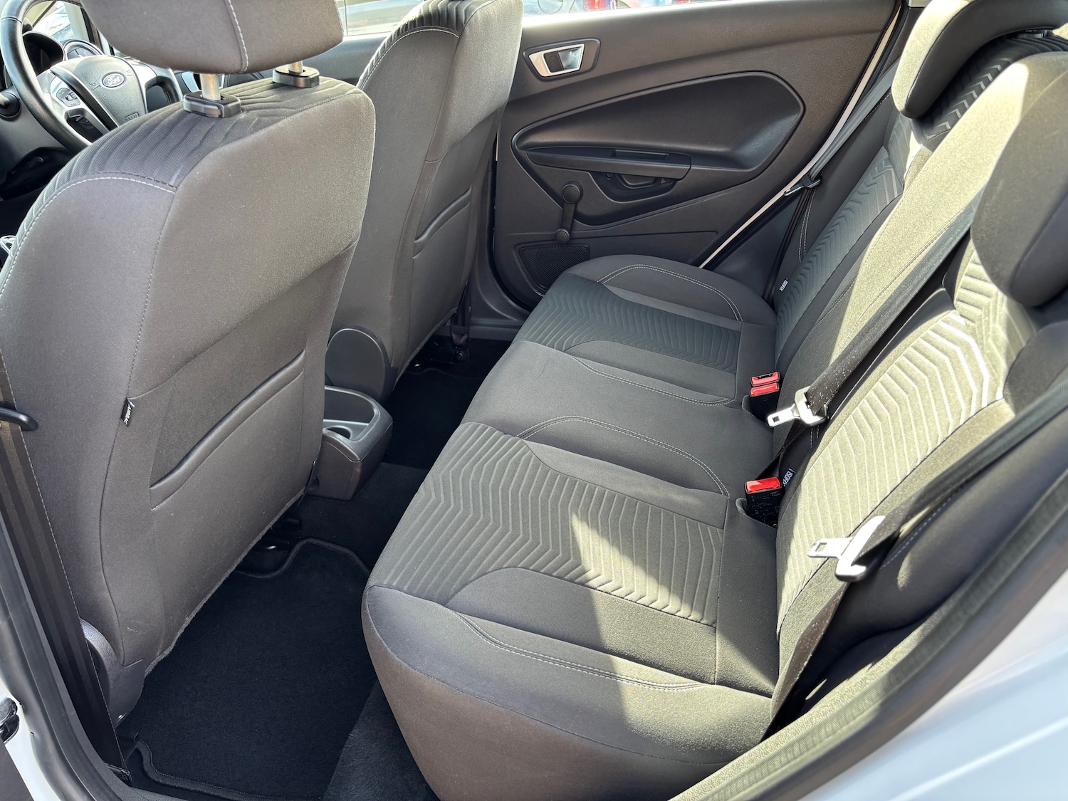 Used Ford Fiesta 2015 for sale - 77632673: Photo 16