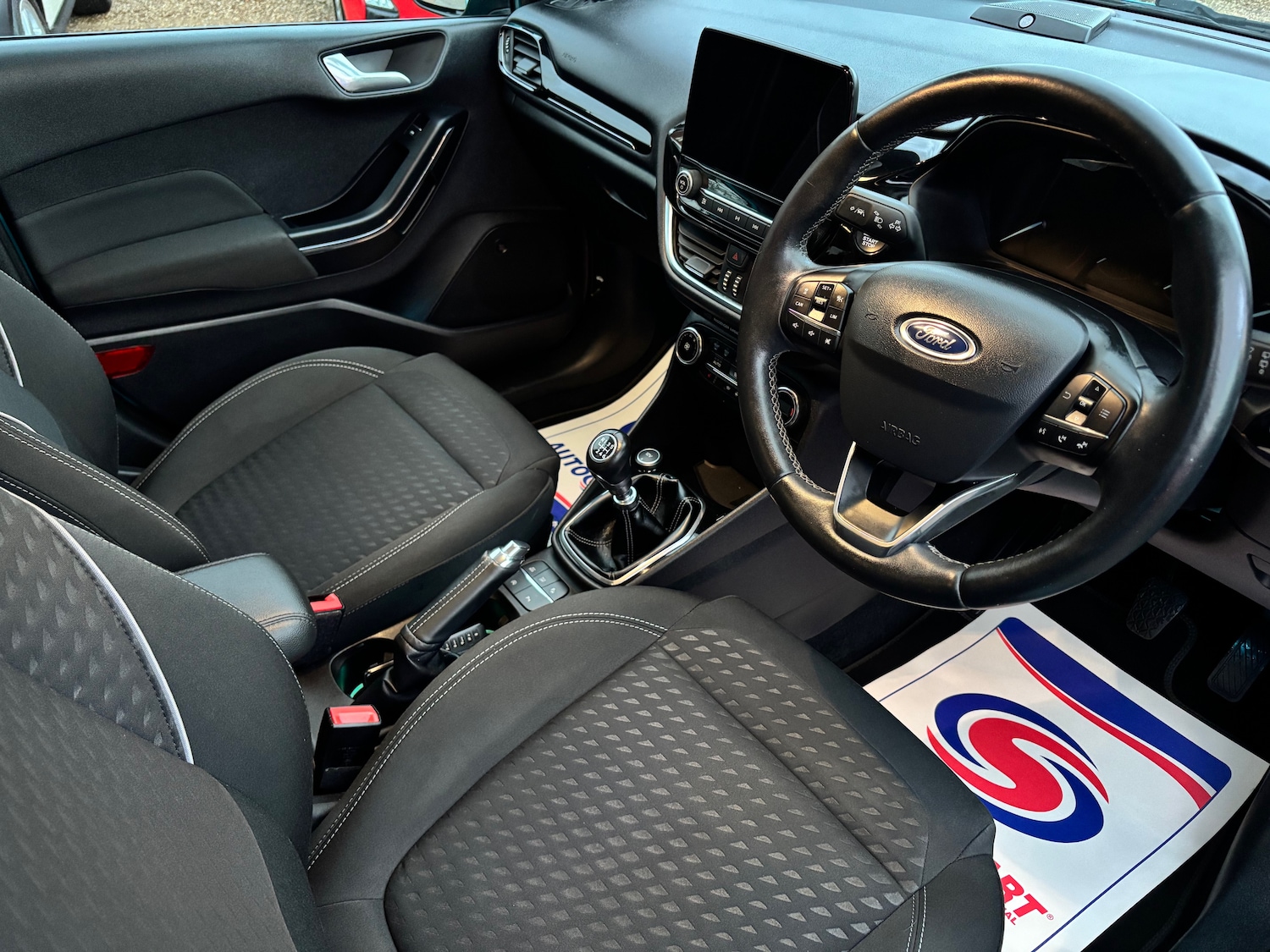 Used Ford Fiesta 2017 for sale - 77622877: Photo 15