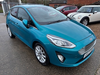 2017 - 1.5 TDCi 120 Titanium 5dr