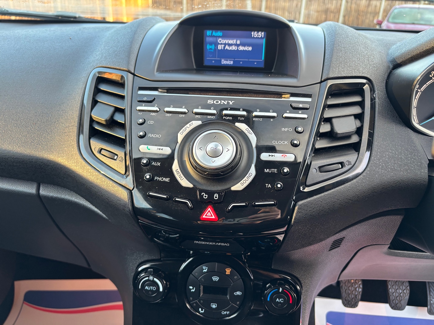 Used Ford Fiesta 2014 for sale - 76974759: Photo 22