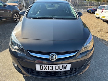 Used Vauxhall Astra 2013 for sale - 79520160: Photo