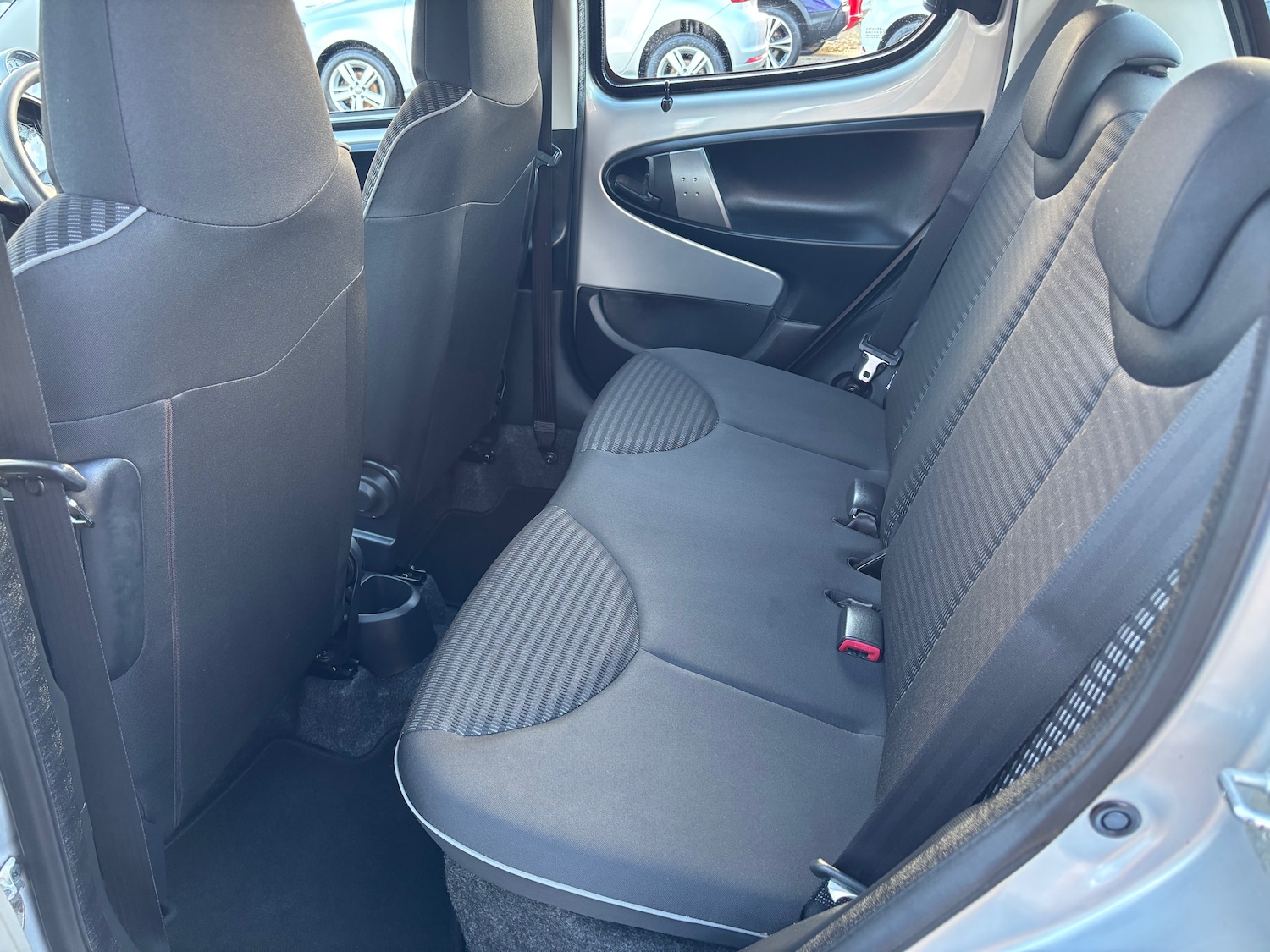 Used Peugeot 107 2014 for sale - 77228475: Photo 11