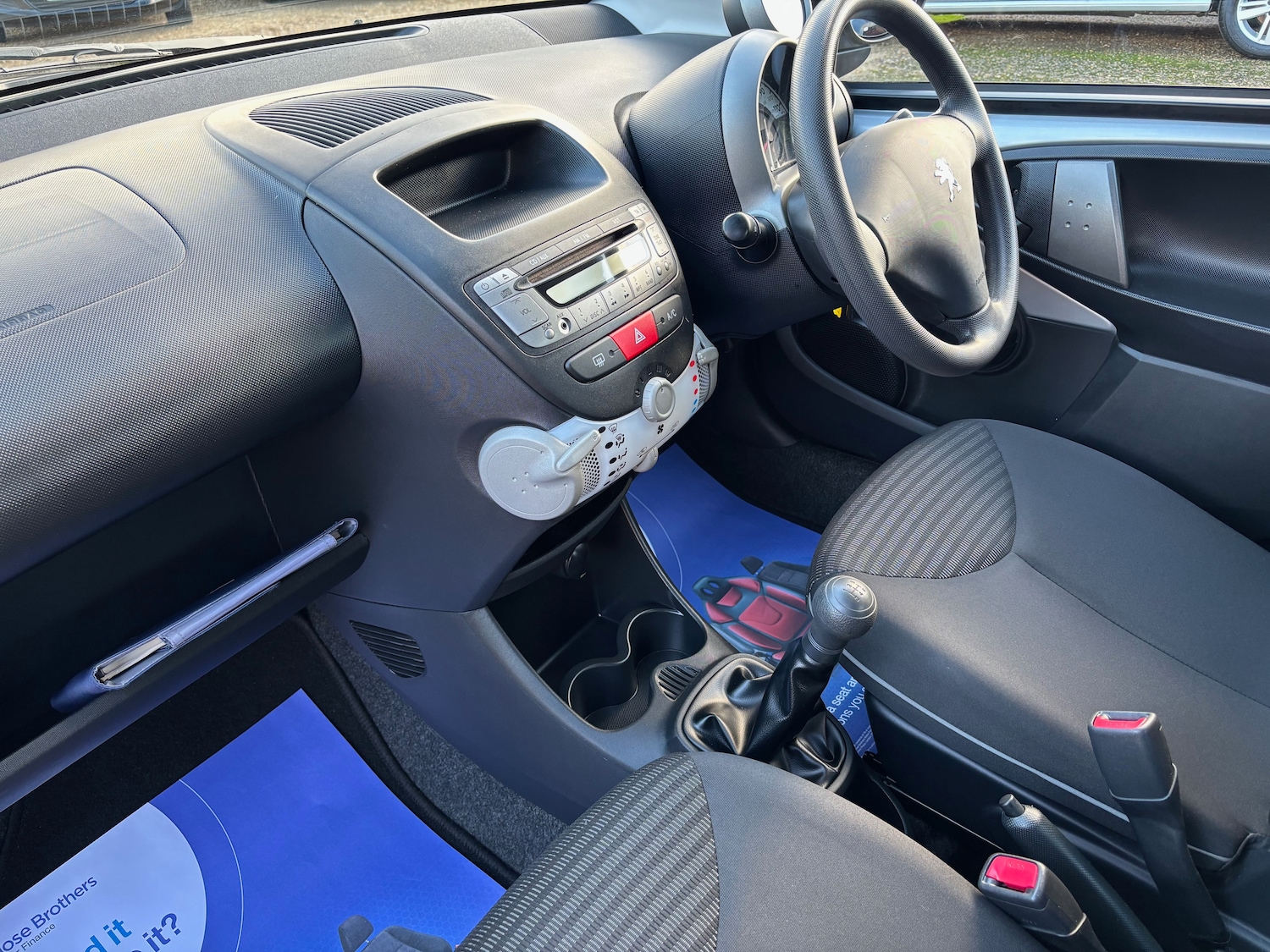 Used Peugeot 107 2014 for sale - 77228475: Photo 13