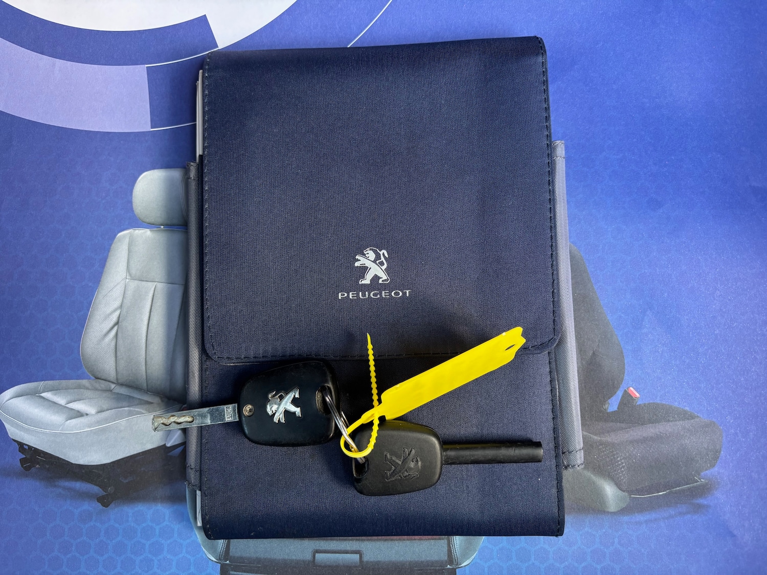 Used Peugeot 107 2014 for sale - 77228475: Photo 18