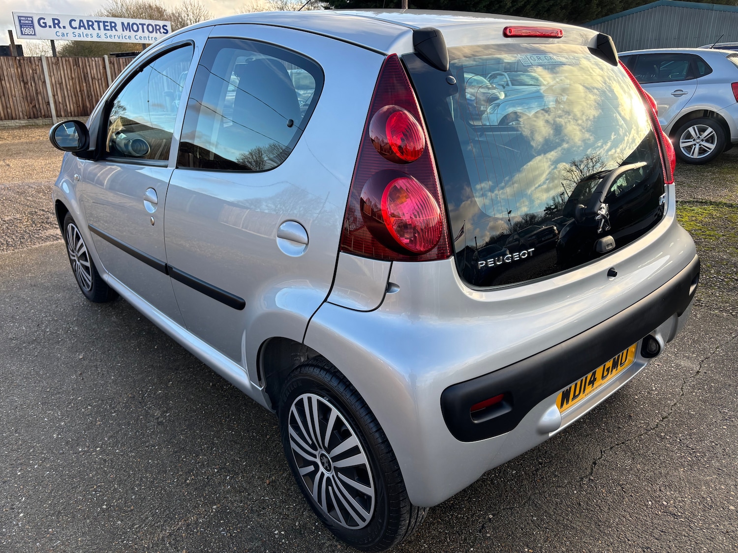 Used Peugeot 107 2014 for sale - 77228475: Photo 4