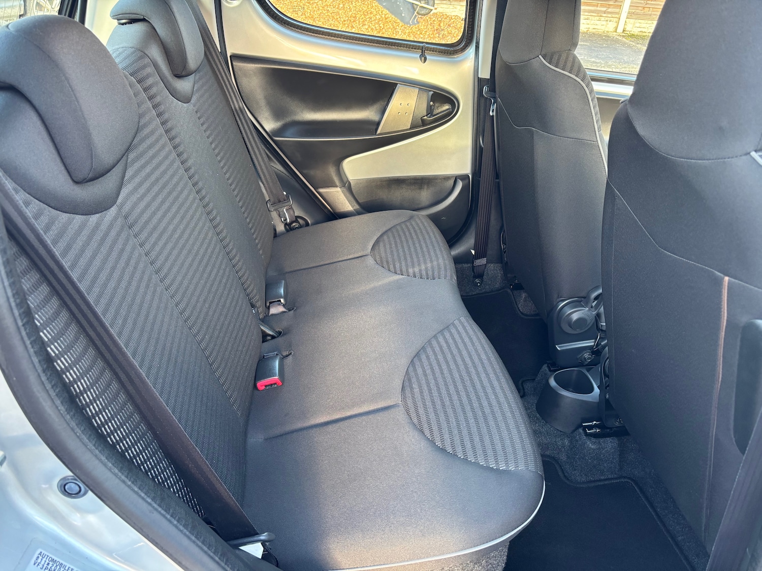 Used Peugeot 107 2014 for sale - 77228475: Photo 9