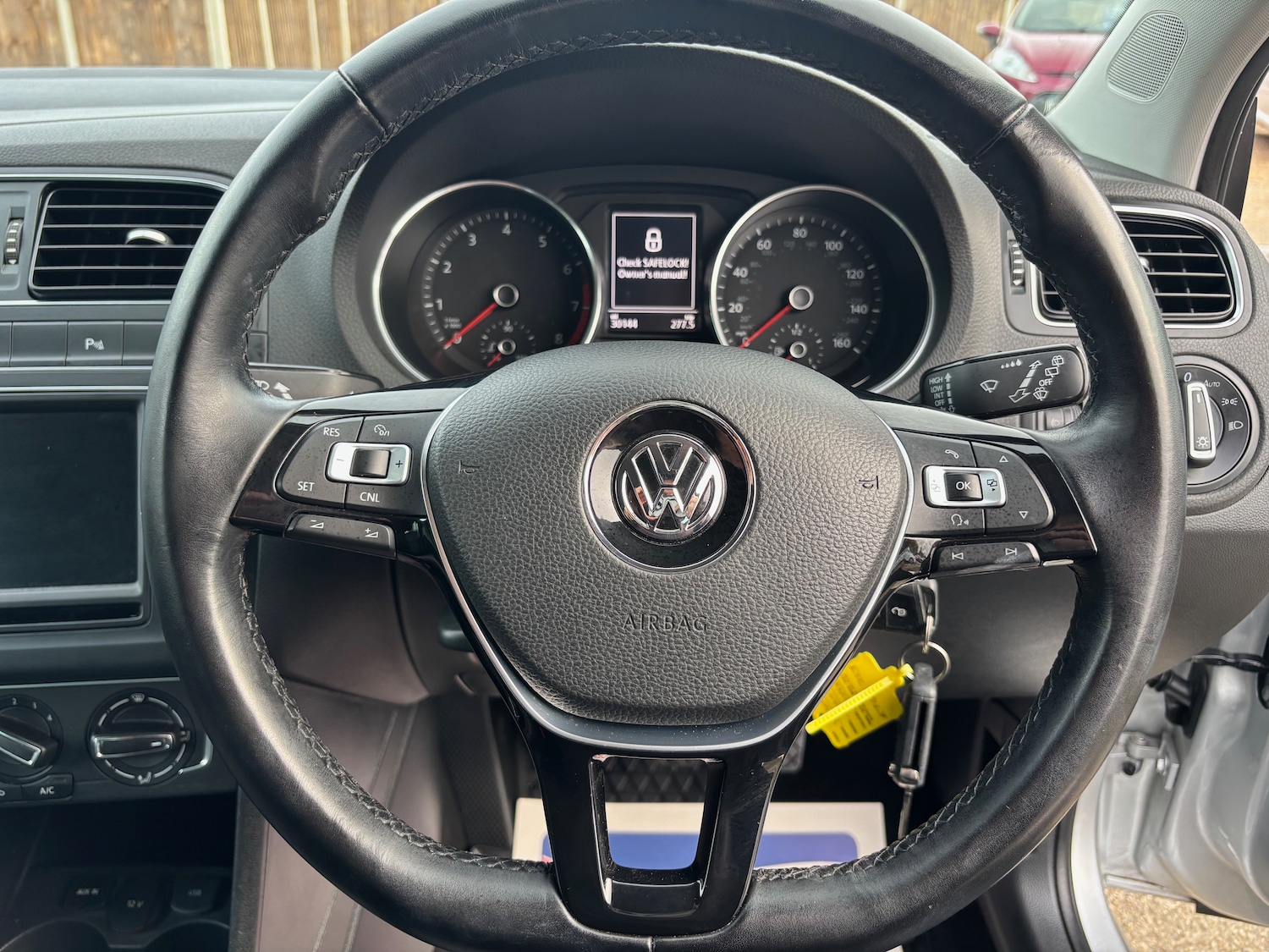 Used Volkswagen Polo 2017 for sale - 77453678: Photo 19