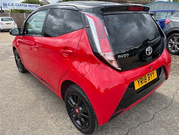 Used Toyota AYGO 2018 for sale - 79508328: Photo