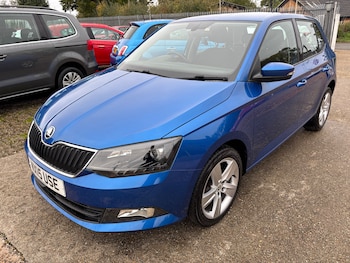 Used Skoda Fabia 2015 for sale - 76281845: Photo