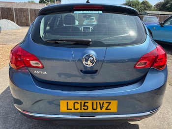 Used Vauxhall Astra 2015 for sale - 78759015: Photo