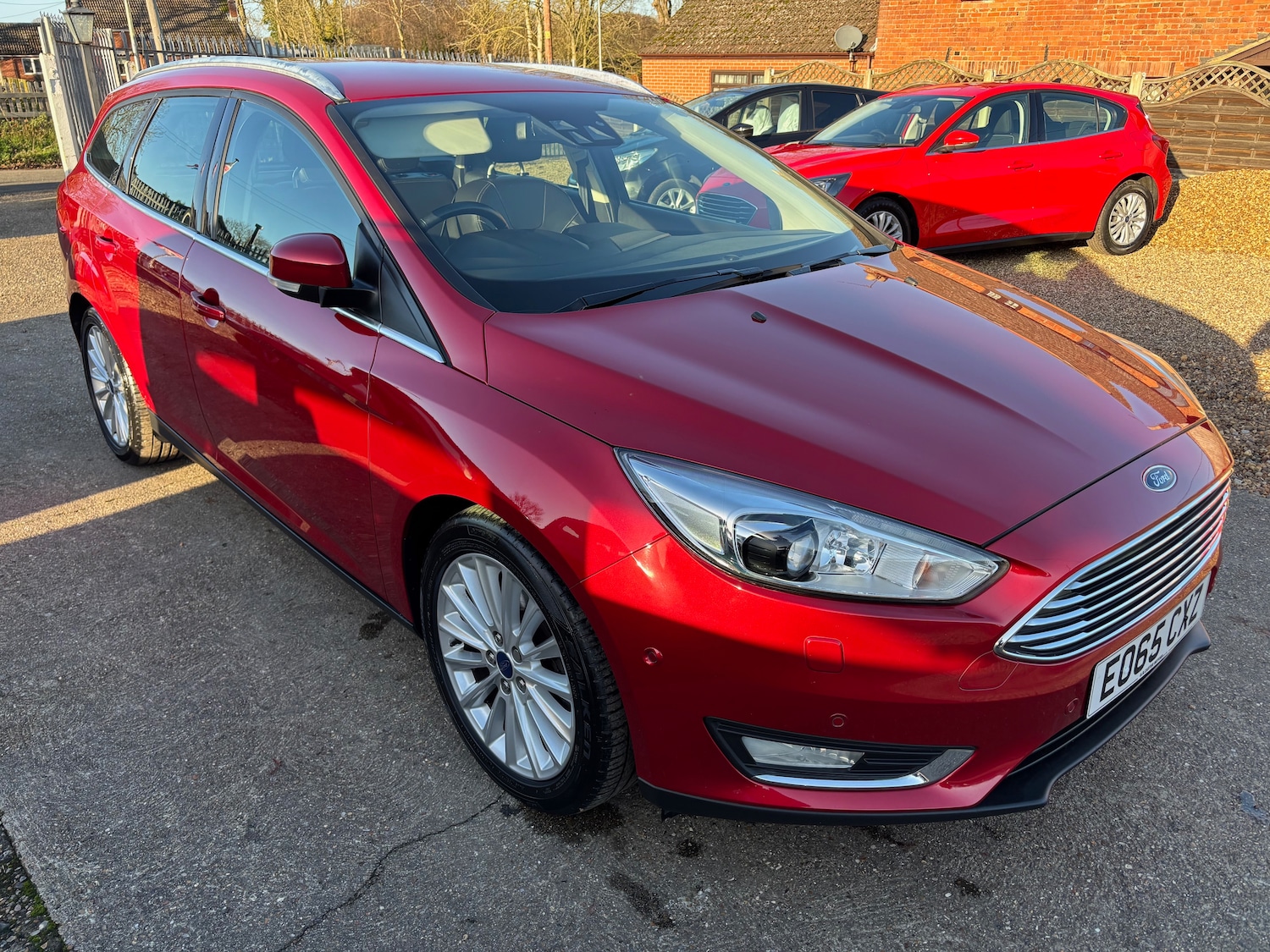 Used Ford Focus 2015 for sale - 77008483: Photo 1