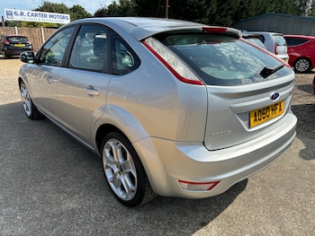 Used Ford Focus 2010 for sale - 75575752: Photo