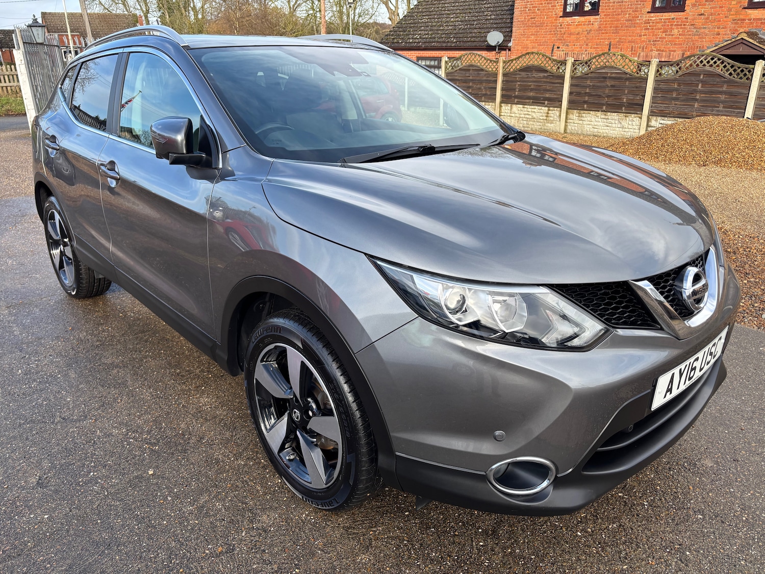 Used Nissan Qashqai 2016 for sale - 77400172: Photo 1