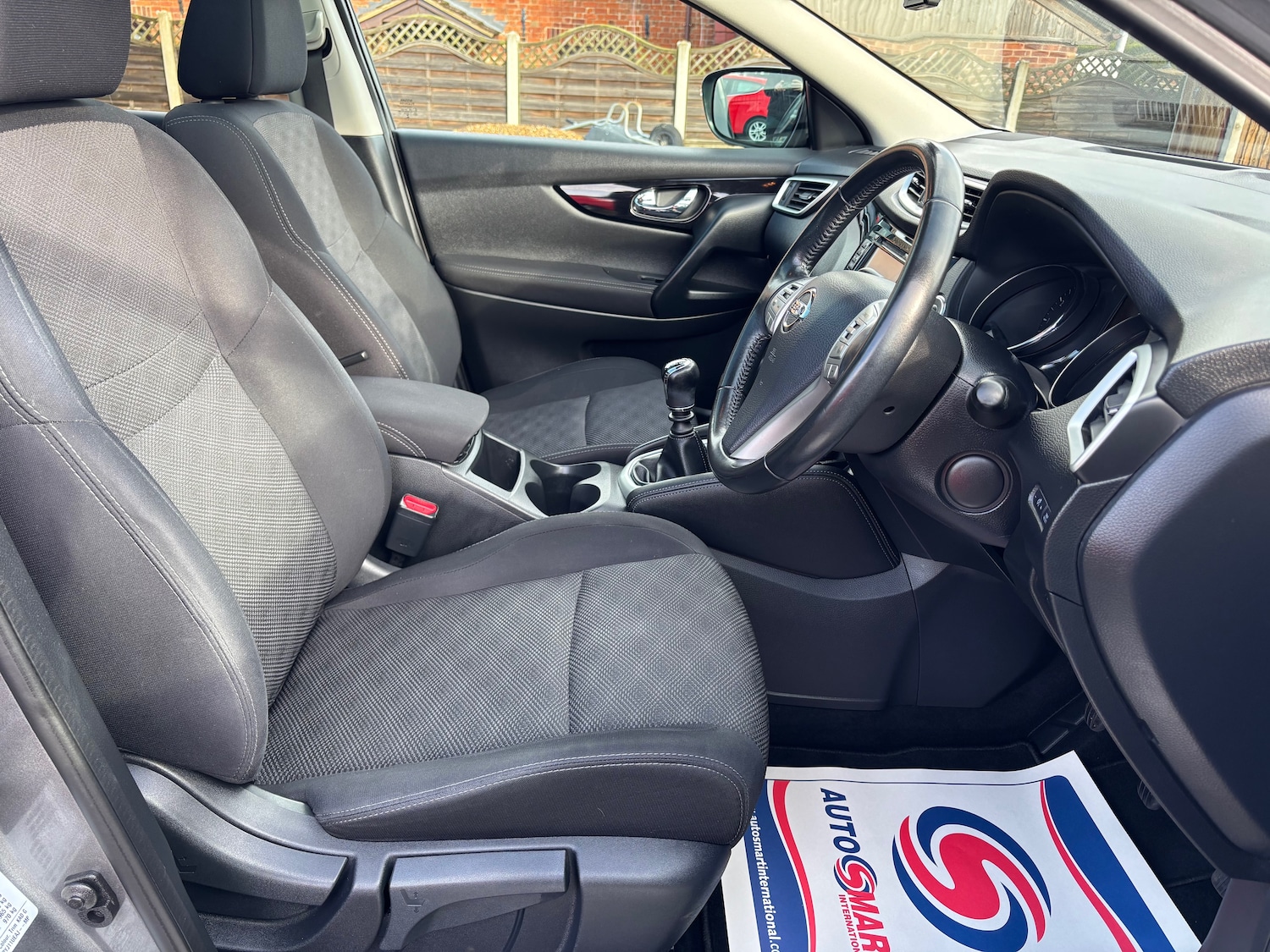 Used Nissan Qashqai 2016 for sale - 77400172: Photo 12