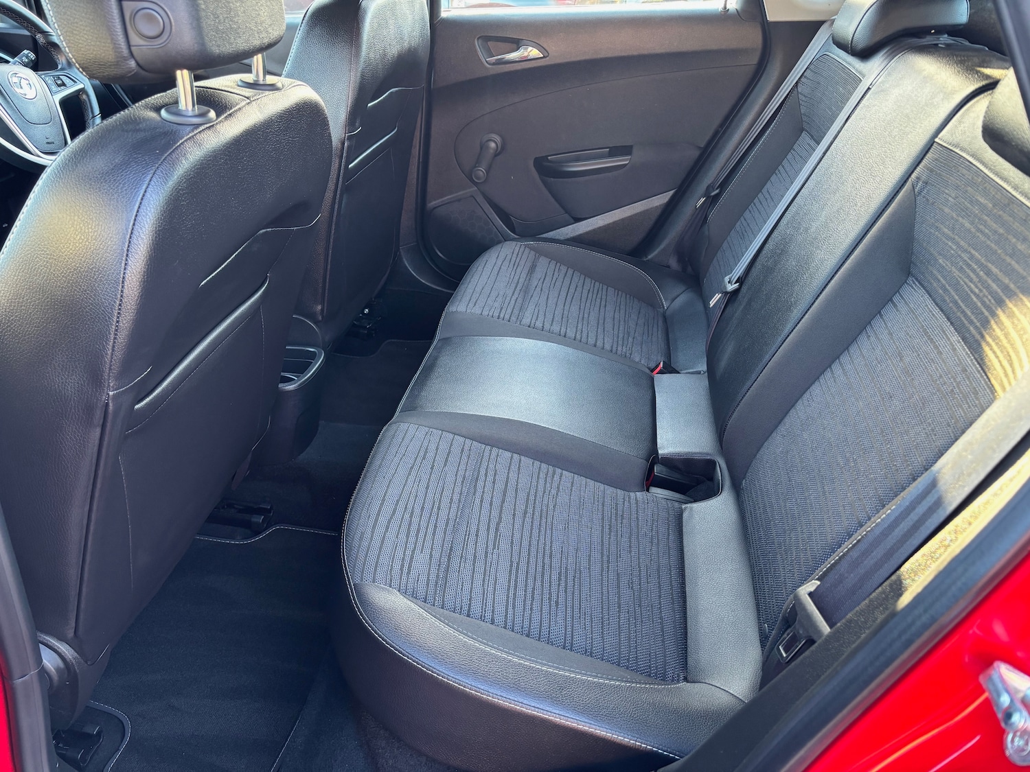 Used Vauxhall Astra 2016 for sale - 77008482: Photo 16