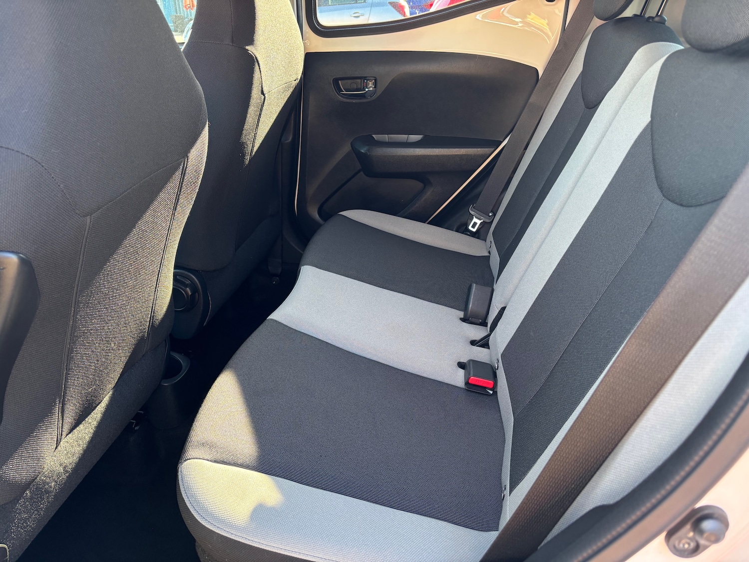 Used Toyota AYGO 2018 for sale - 77969002: Photo 15