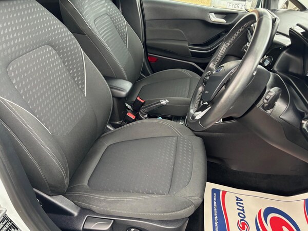 Used Ford Fiesta 2018 for sale - 74010432: Photo 9