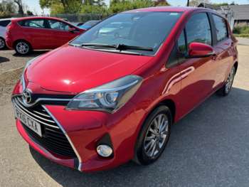 Used Toyota Yaris 2016 for sale - 74519742: Photo
