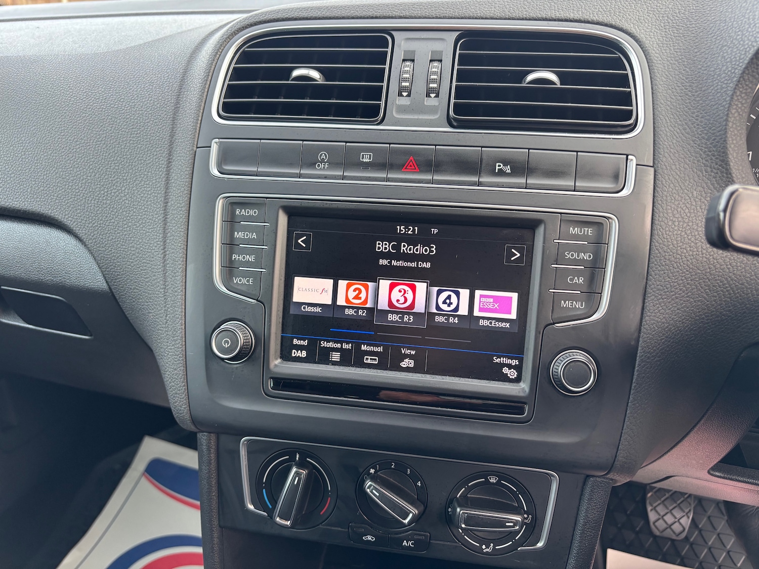 Used Volkswagen Polo 2017 for sale - 76418612: Photo 18