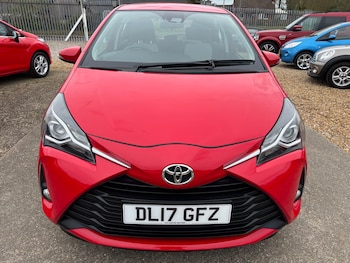 Used Toyota Yaris 2017 for sale - 78222856: Photo