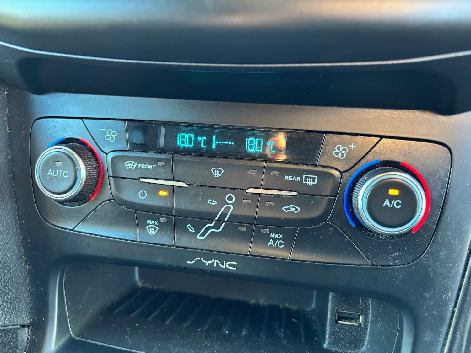 Used Ford Focus 2015 for sale - 76656485: Photo 22