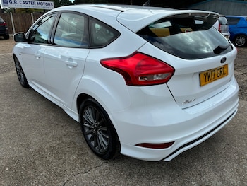 Used Ford Focus 2017 for sale - 76440061: Photo