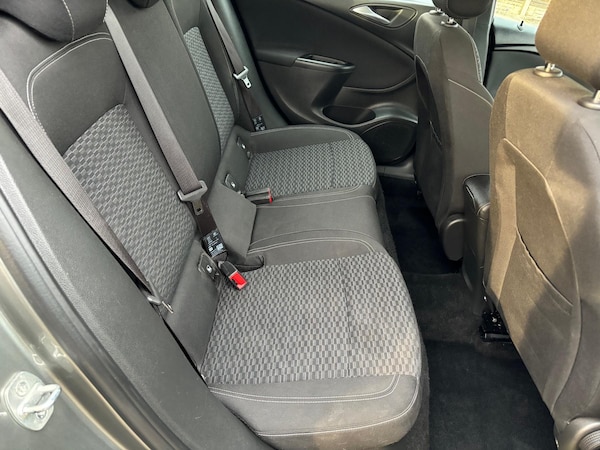 Used Vauxhall Astra 2019 for sale - 74119771: Photo 12