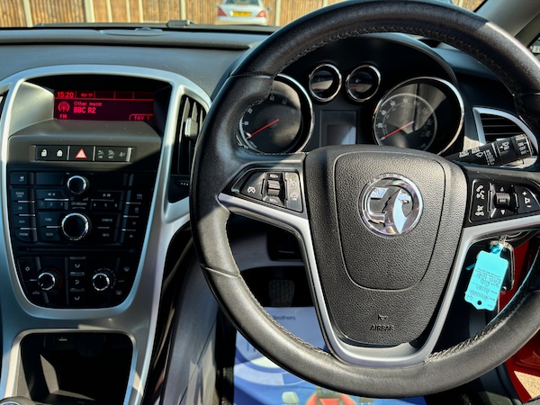 Used Vauxhall Astra 2015 for sale - 75599255: Photo 12