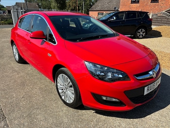 Used Vauxhall Astra 2015 for sale - 75599255: Photo