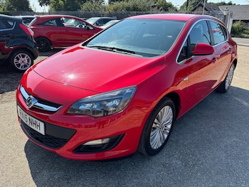 Used Vauxhall Astra 2015 for sale - 75599255: Photo