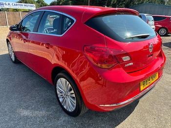 Used Vauxhall Astra 2015 for sale - 75599255: Photo