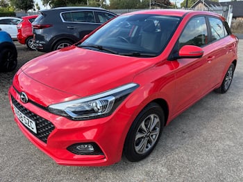 Used Hyundai i20 2018 for sale - 79608854: Photo