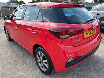 Used Hyundai i20 2018 for sale - 79608854: Photo