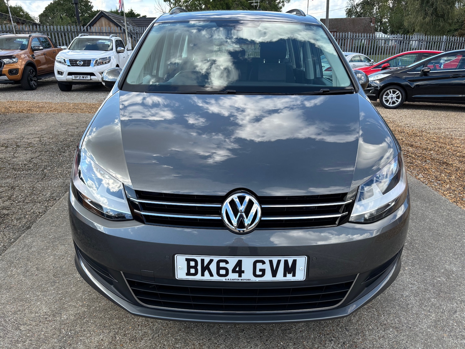 Used Volkswagen Sharan 2014 for sale - 76258131: Photo 2