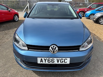 Used Volkswagen Golf 2016 for sale - 78222855: Photo