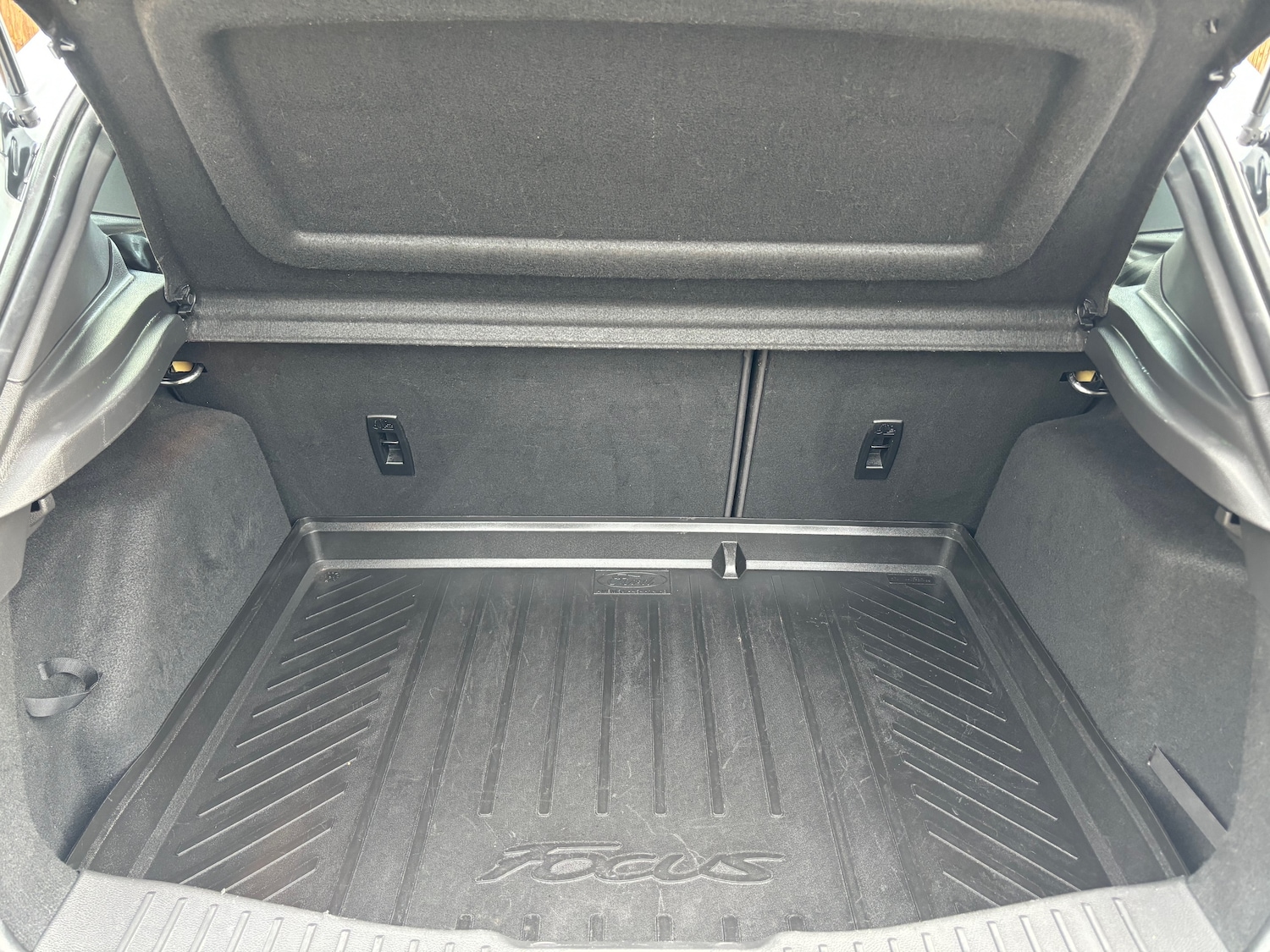 Used Ford Focus 2017 for sale - 77364053: Photo 15