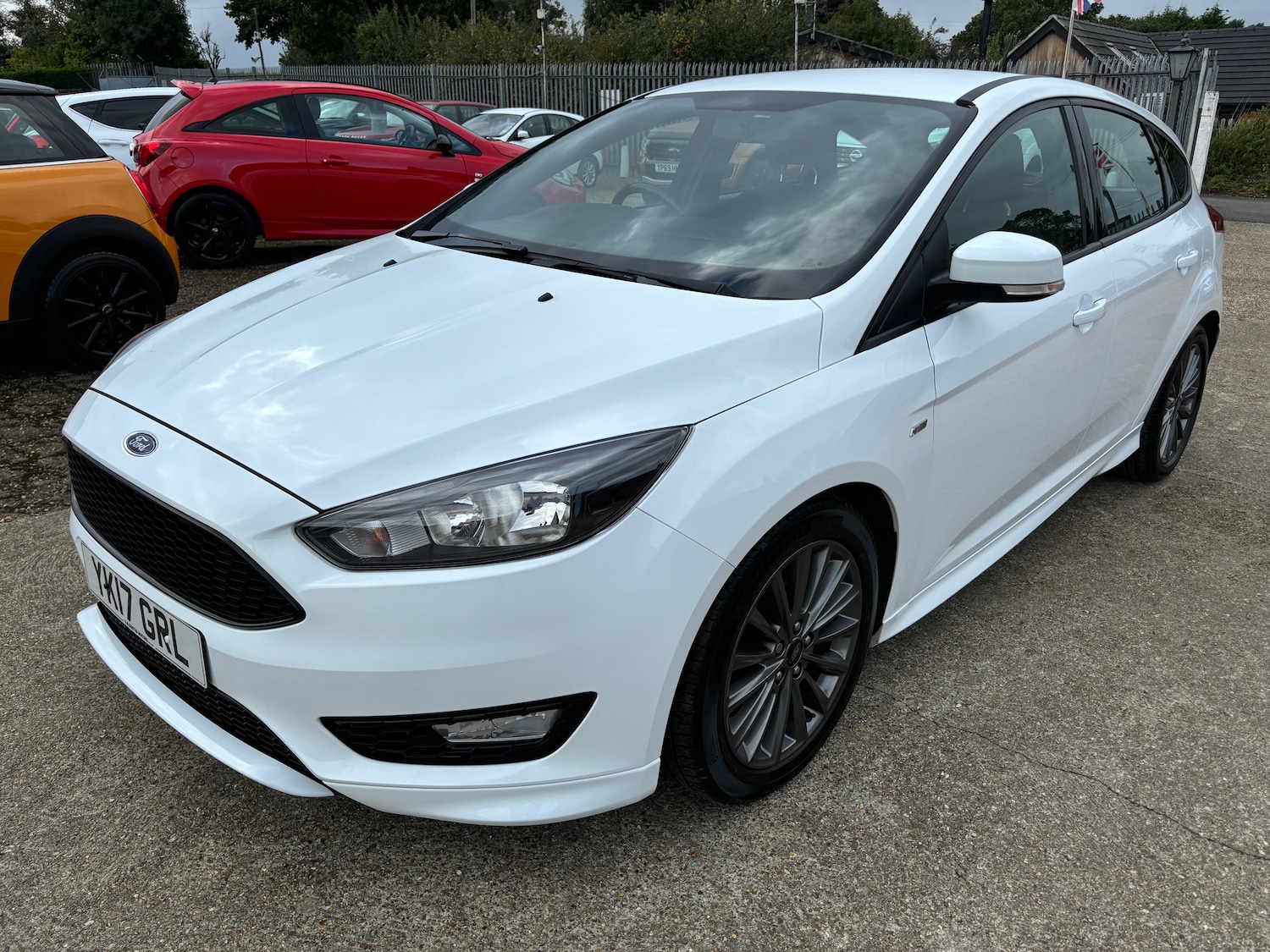 Used Ford Focus 2017 for sale - 77364053: Photo 3