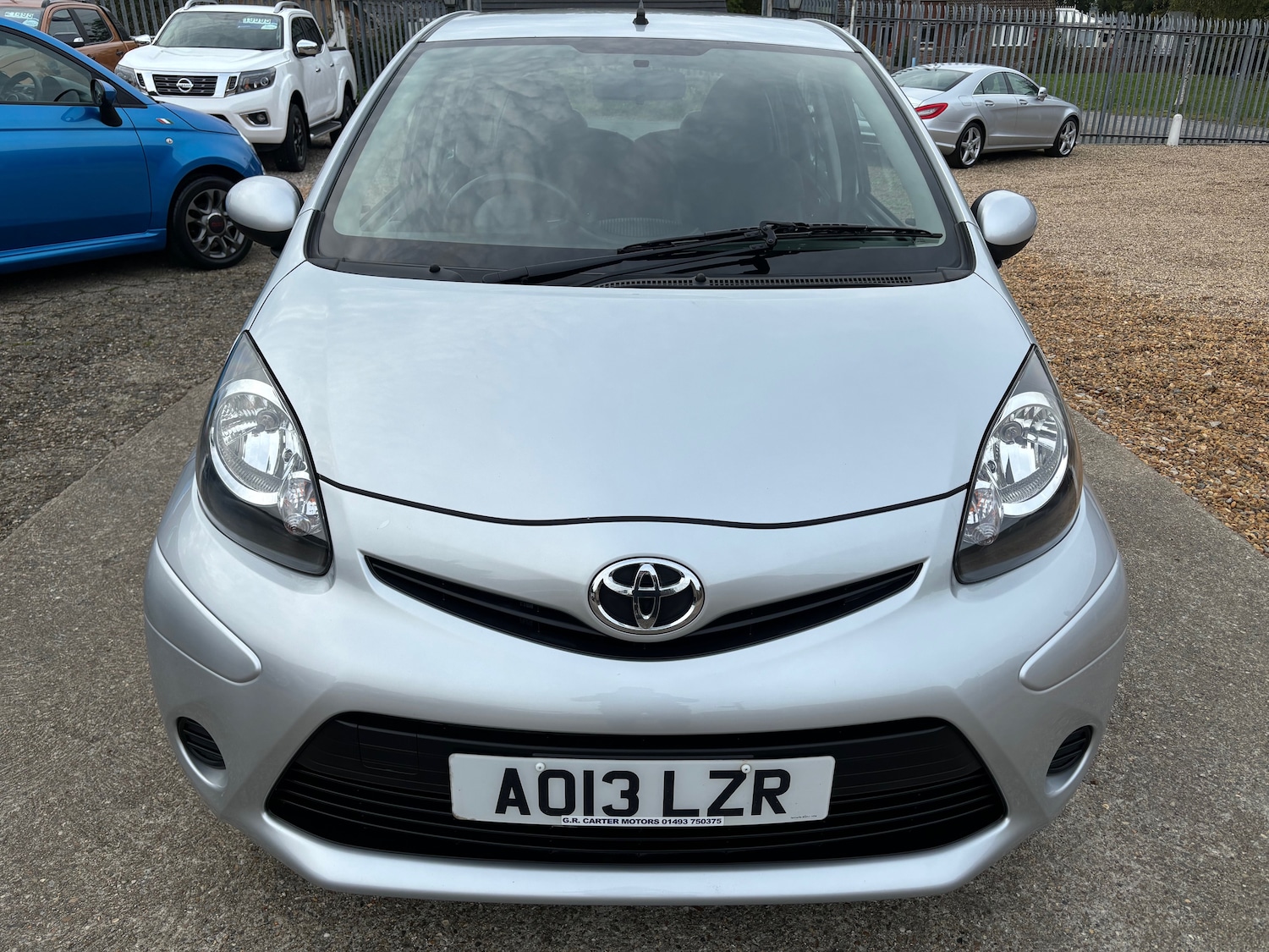 Used Toyota AYGO 2013 for sale - 76149918: Photo 2