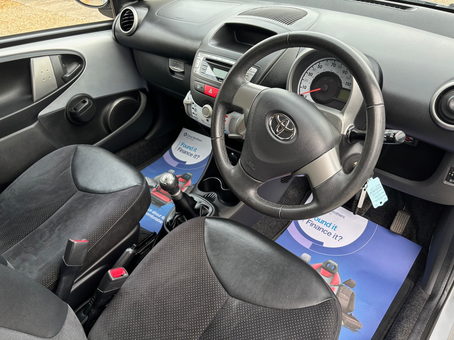 Used Toyota AYGO 2013 for sale - 76149918: Photo 9