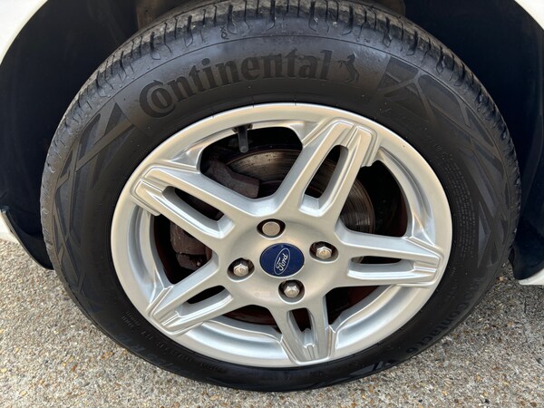 Used Ford Fiesta 2013 for sale - 76149917: Photo 9