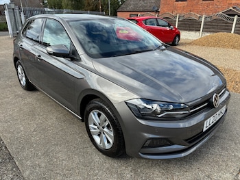 Used Volkswagen Polo 2020 for sale - 75939020: Photo