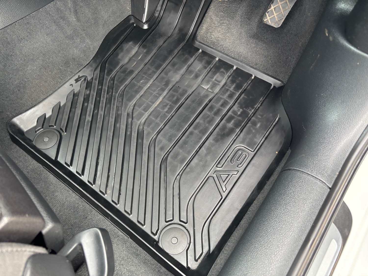 Used Audi A3 2015 for sale - 76741551: Photo 14