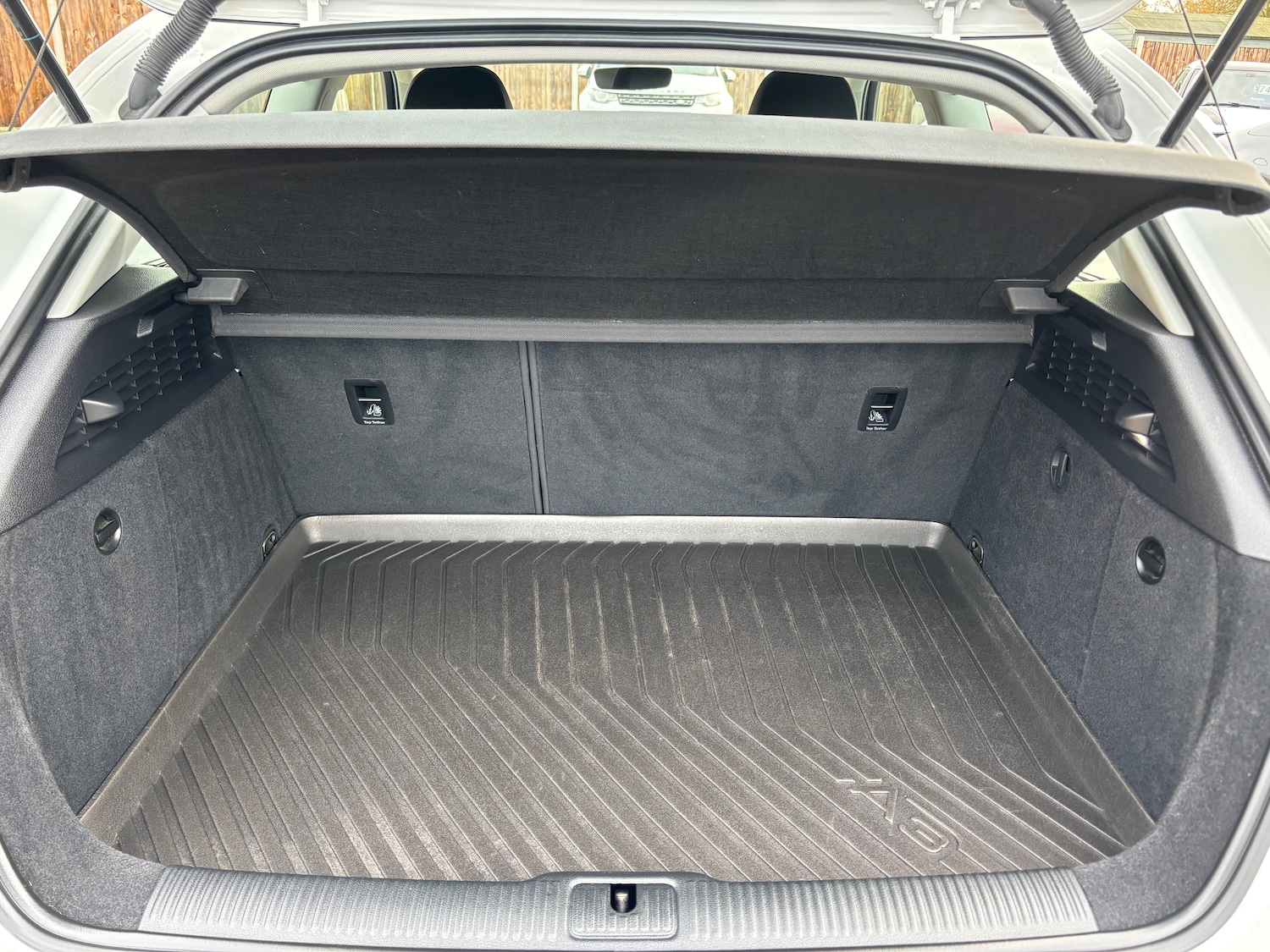 Used Audi A3 2015 for sale - 76741551: Photo 17