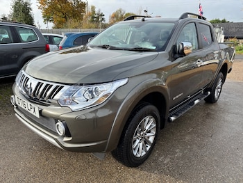 Used Mitsubishi L200 2016 for sale - 76699723: Photo