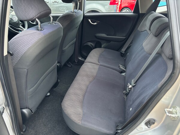 Used Honda Jazz 2011 for sale - 76306131: Photo 14