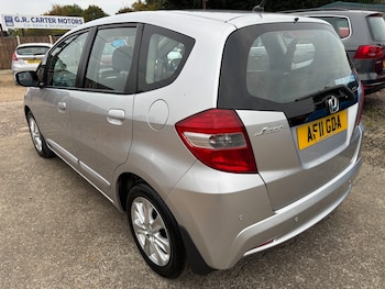 Used Honda Jazz 2011 for sale - 76306131: Photo 4