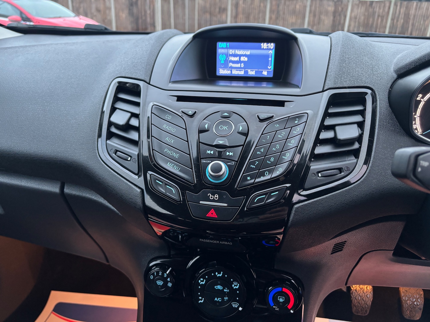 Used Ford Fiesta 2017 for sale - 77364051: Photo 17